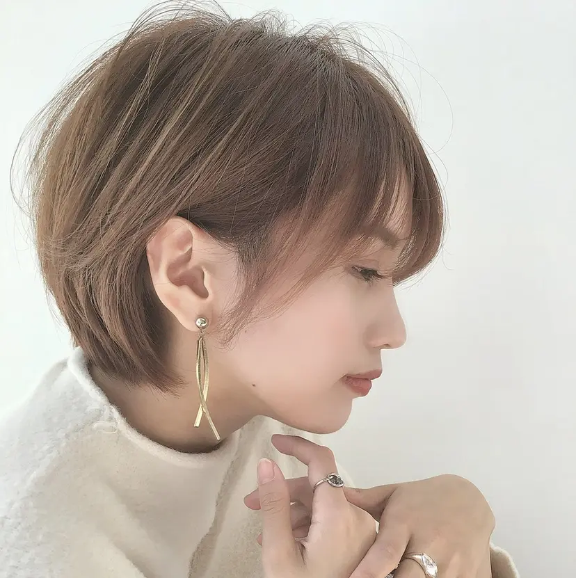 hide [大人女性向けヘア]の掲載