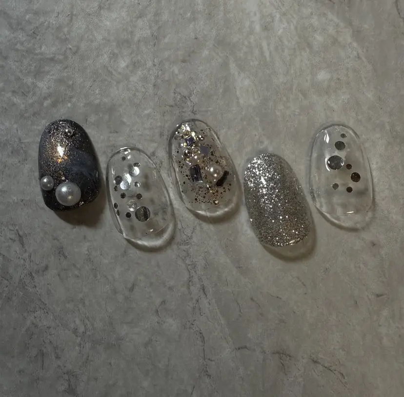 R.moon nail salonの掲載