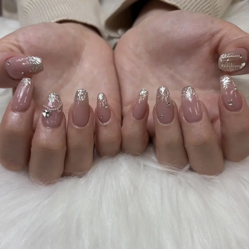 nail salon HAPINAの掲載