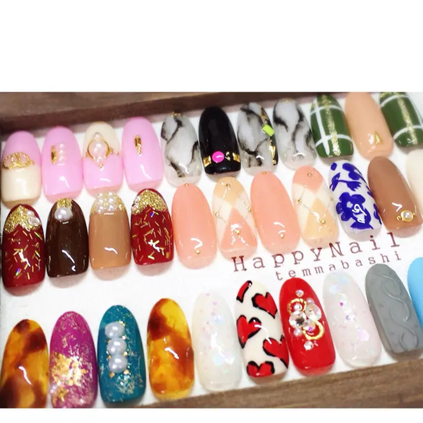 Happy Nailの掲載