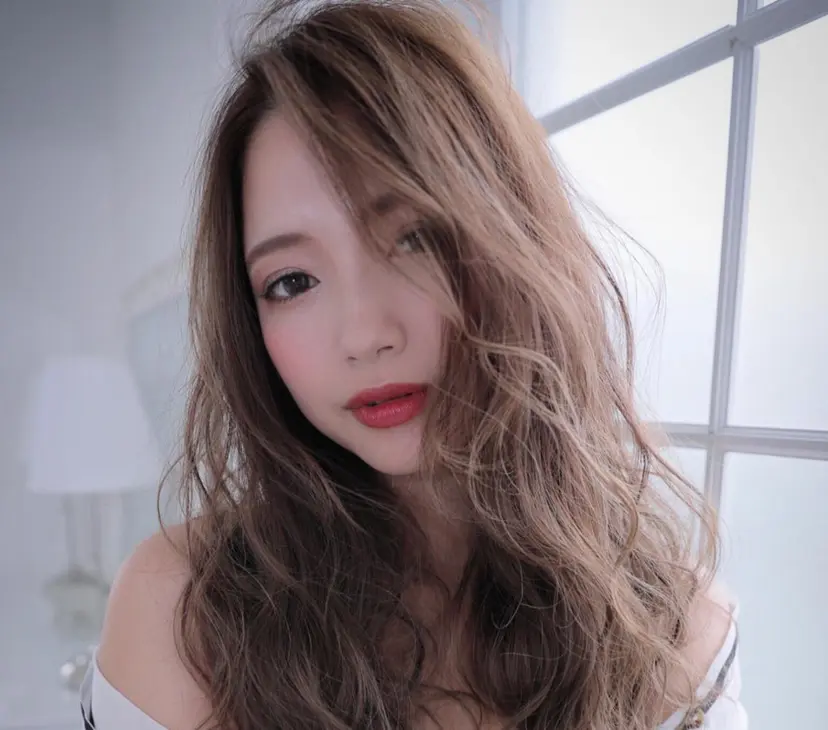 池袋艶髪職人🌈😇 ✨店長✨小林優太✨の掲載