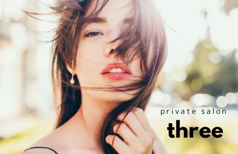 【three】毛穴/ 肌改善/小顔/耳ツボの掲載