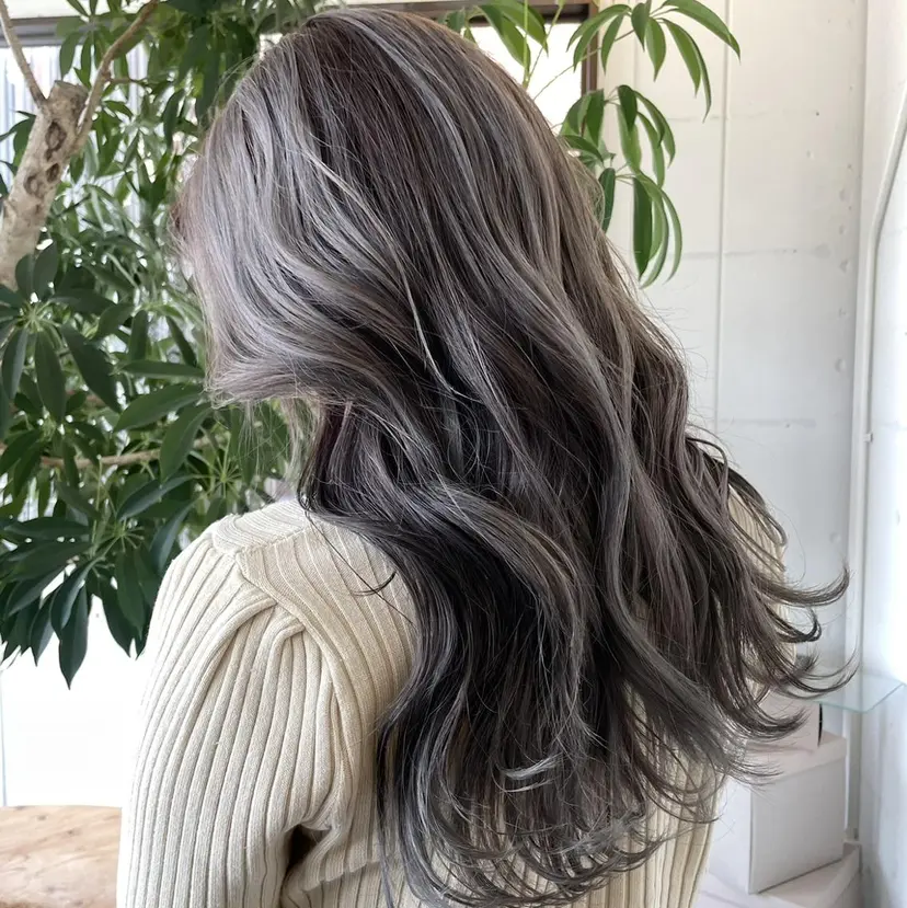 SHIO / ハイトーンカラーの掲載