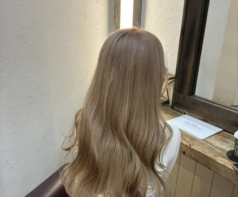 阿部 翔一郎/暖色系カラーの掲載