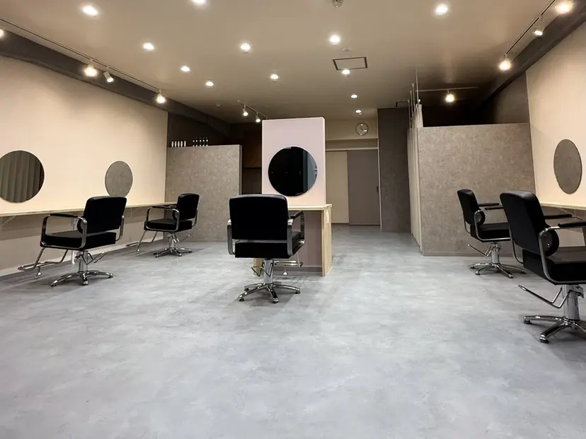 ✨艶髪ストレート✨ ✨透明感カラー✨の掲載