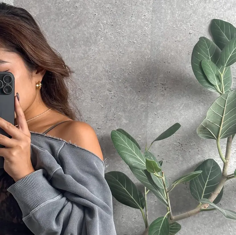 calna 古賀 菜摘の掲載