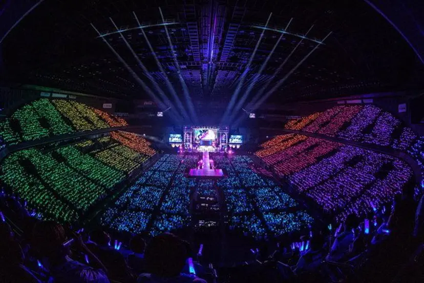 🎀ツヤ暖色カラー 🎀大塚ナオミの掲載