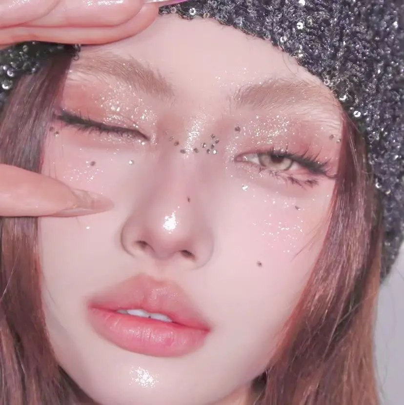 美眉/まつ毛 shuka🩶🎧の掲載