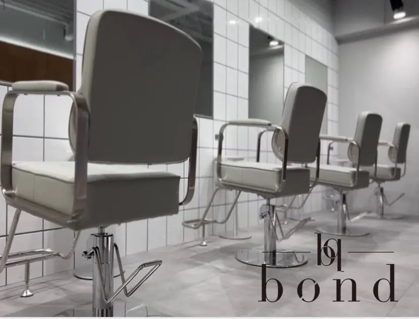 bond平尾/ AYAKAの掲載