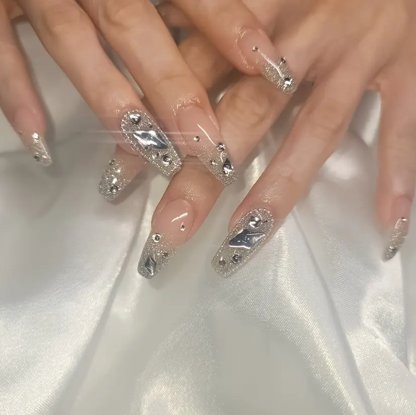 nail salon Charme の掲載