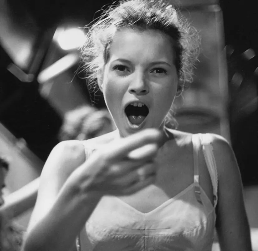 ホリ シュウスケの掲載