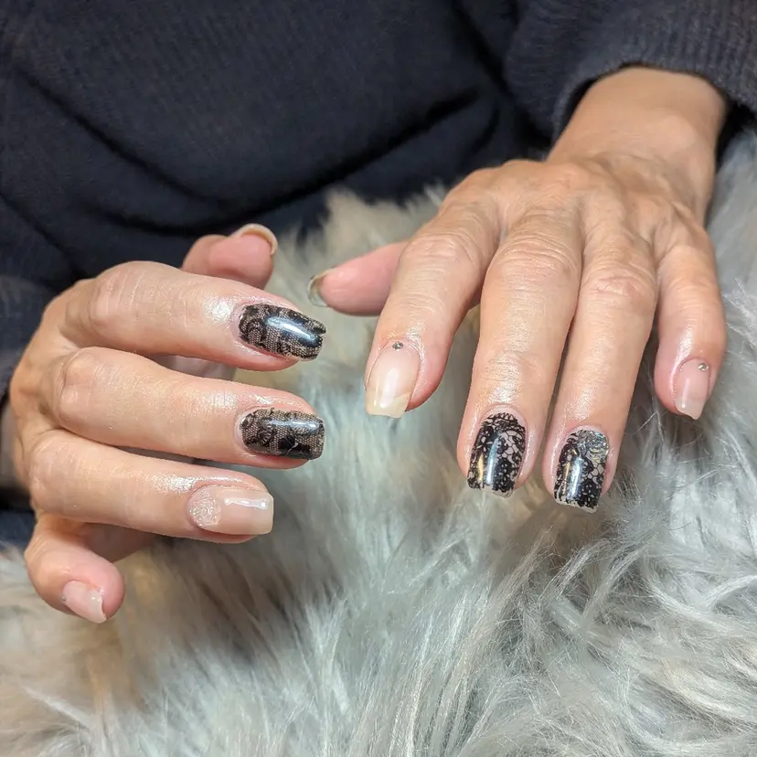 西本 綾子の掲載