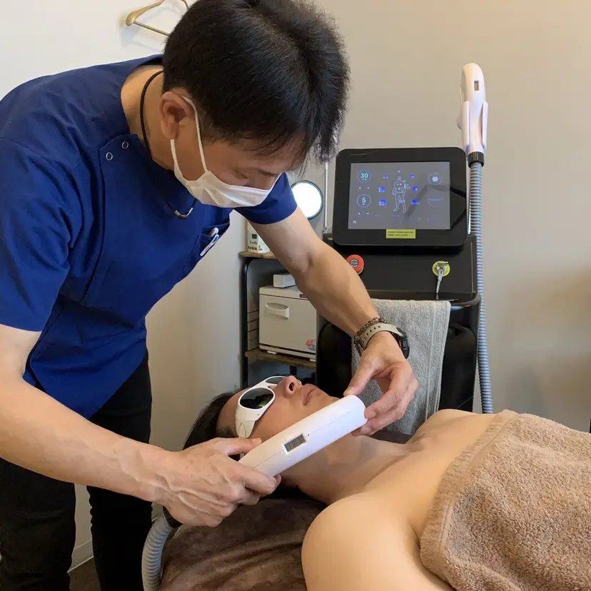 メンズ脱毛サロン EMoTionの掲載