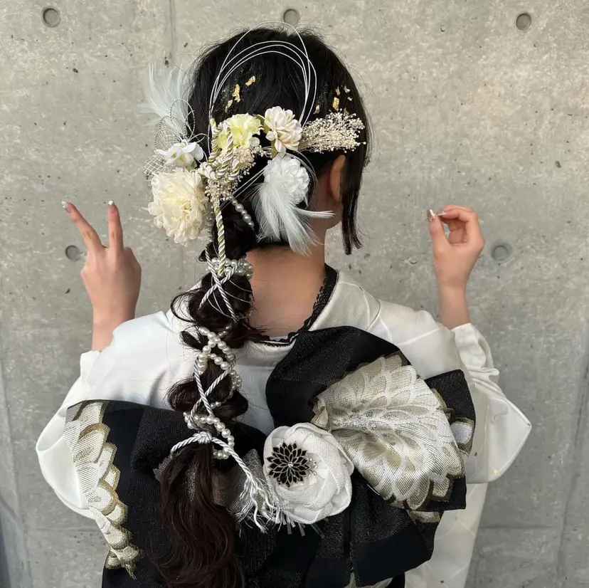 人気🌻《髪質改善》 平井 綾乃の掲載