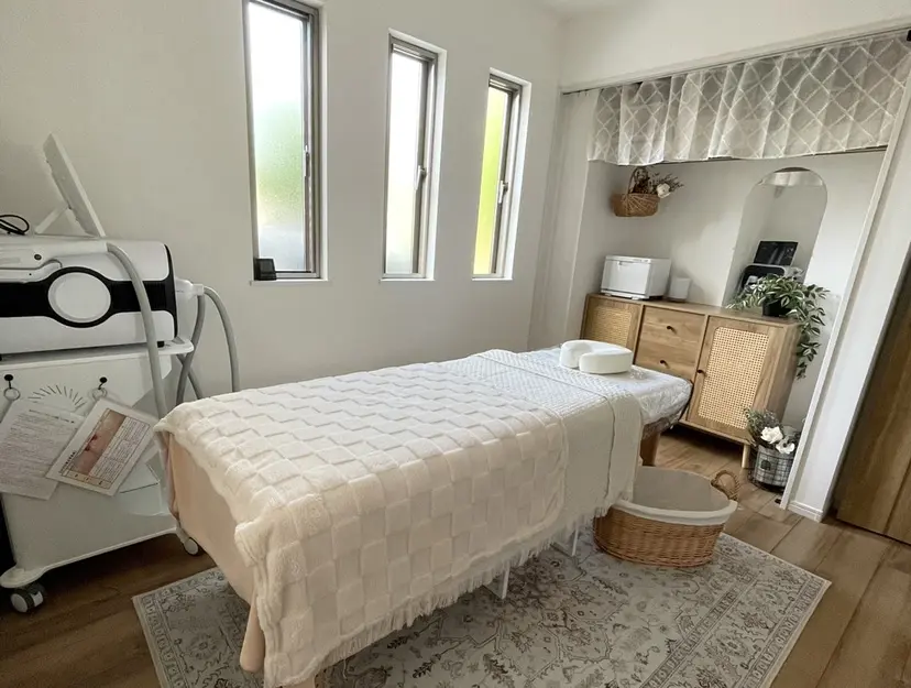 Charme 🫧脱 毛🫧耳ツボジュエリの掲載