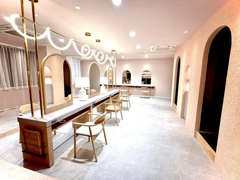 merc.🦋菱谷 はなの掲載