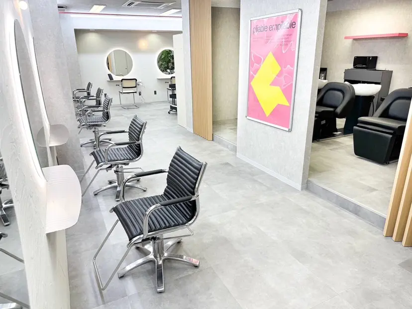 Hz/金子 亮/レイヤーカットの掲載