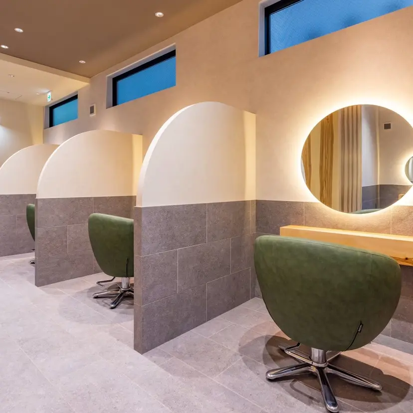 小西冬馬  髪質改善 縮毛矯正 艶カラーの掲載