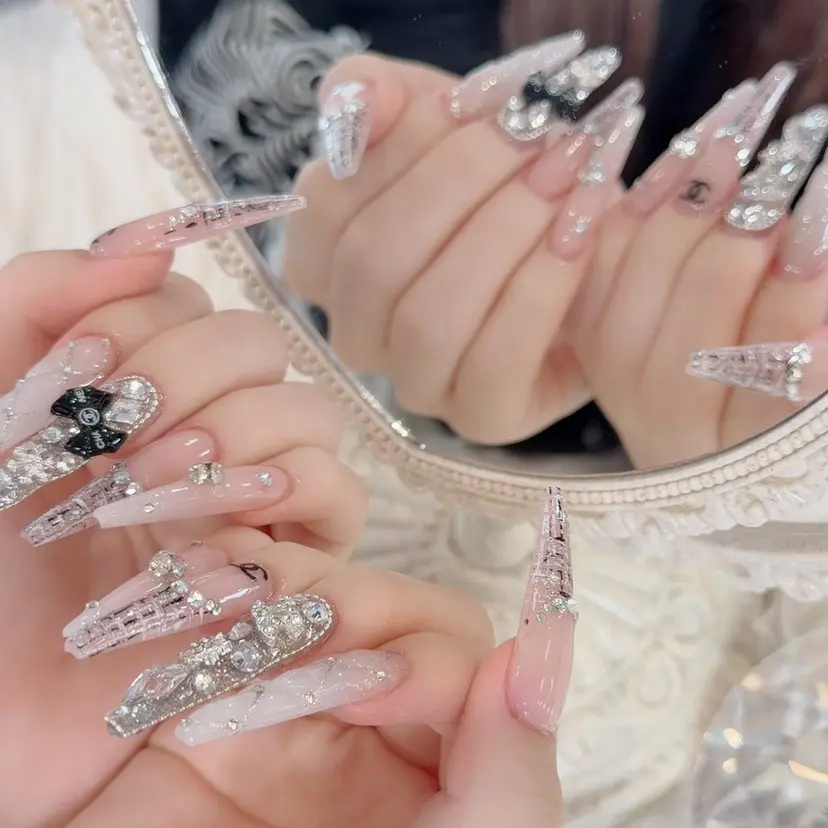 nail salon azuの掲載