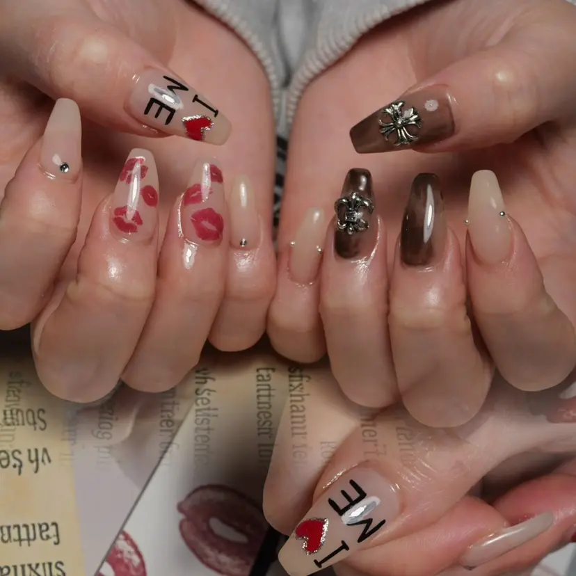 ネイルモデル募集中 minaの掲載