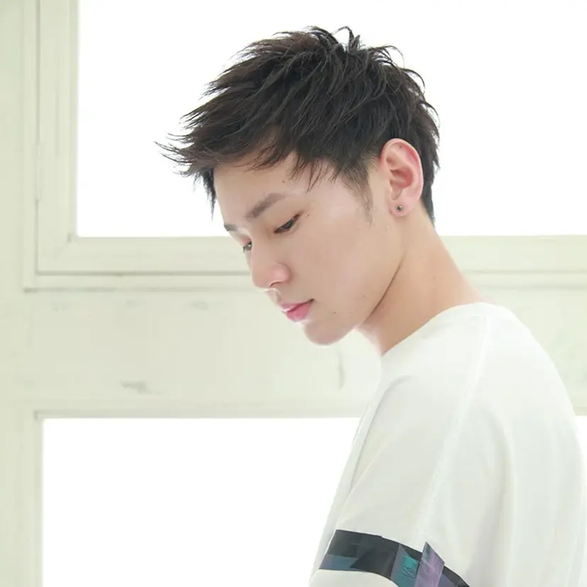 三好春奈 /イルミナカラーの掲載