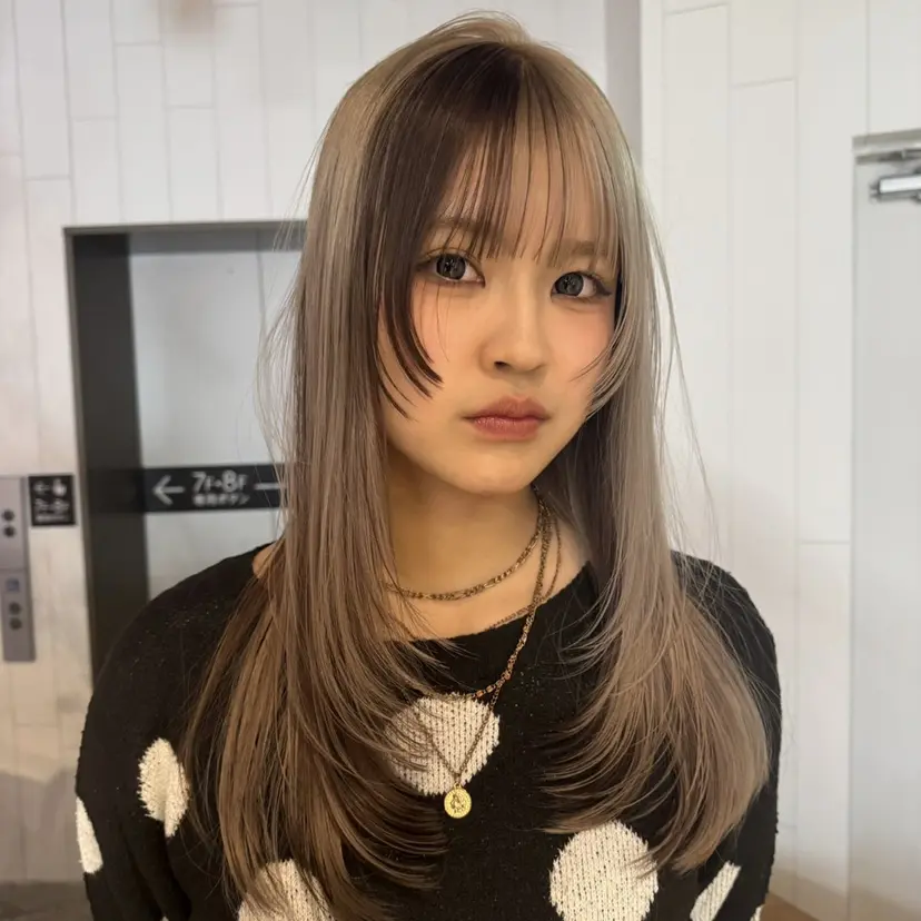 トップスタイリスト レイヤーカットの掲載