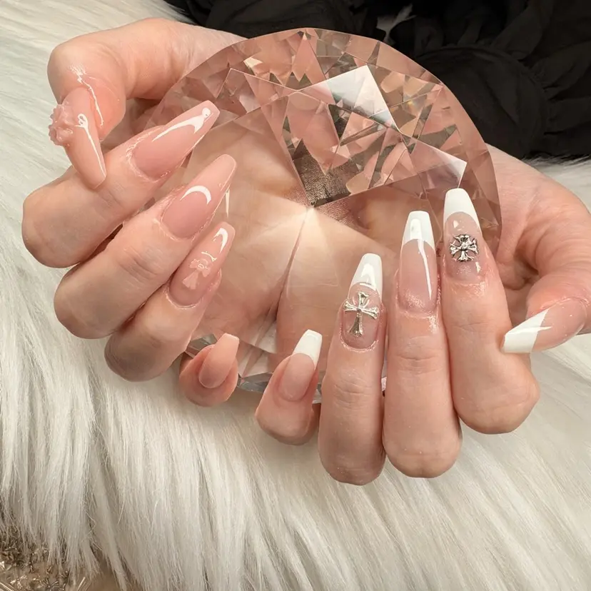 Tiny Bliss 🐈‍⬛の掲載