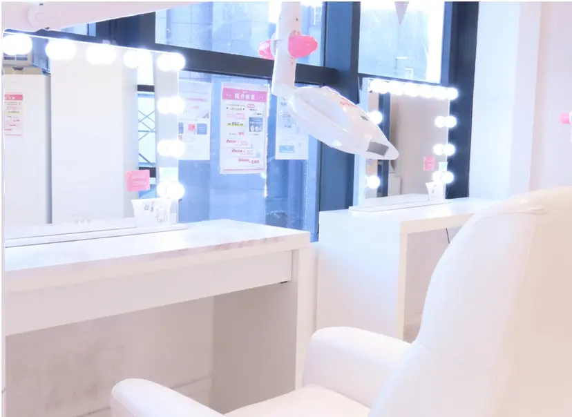 エクシア横浜西口店 𝐦𝐨𝐦𝐨の掲載