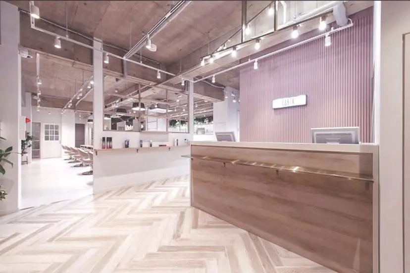 最小ダメージ縮毛矯正 /暖色カラー/Rieの掲載