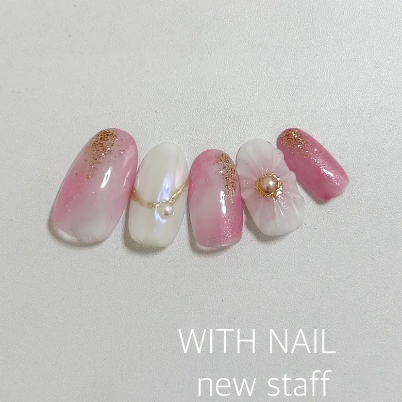 WITH  NAIL ネイリストの掲載