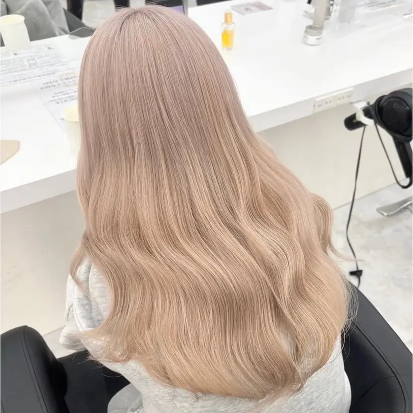 🖤ハイトーン× レイヤー🖤SARAの掲載