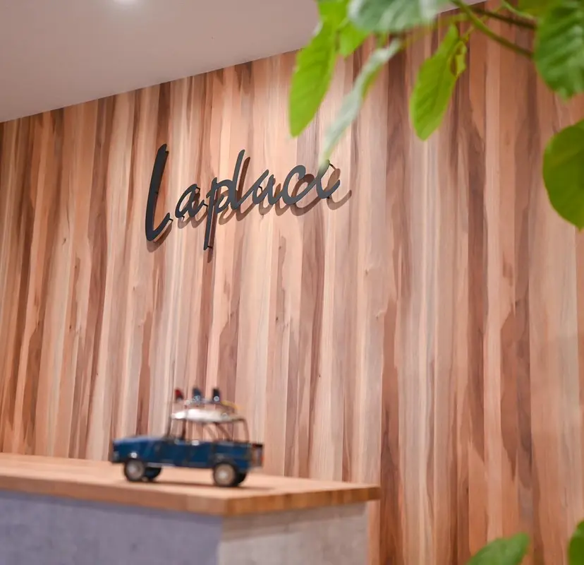 Laplace 池袋本店の掲載