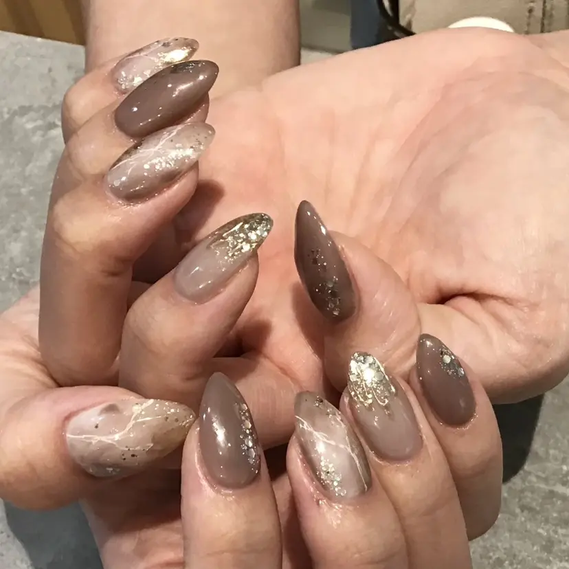 Nest 蜂谷の掲載