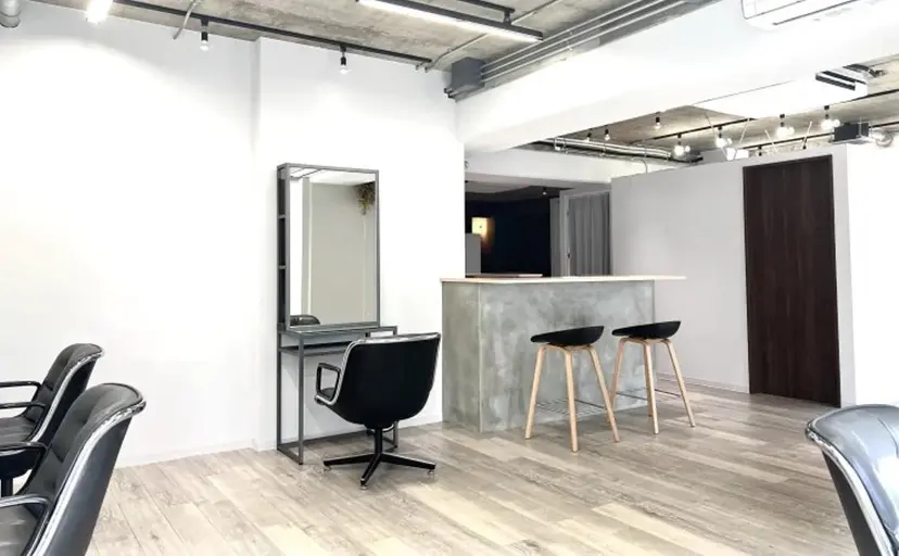 髪質改善/縮毛矯正 /美髪カラー/こての掲載