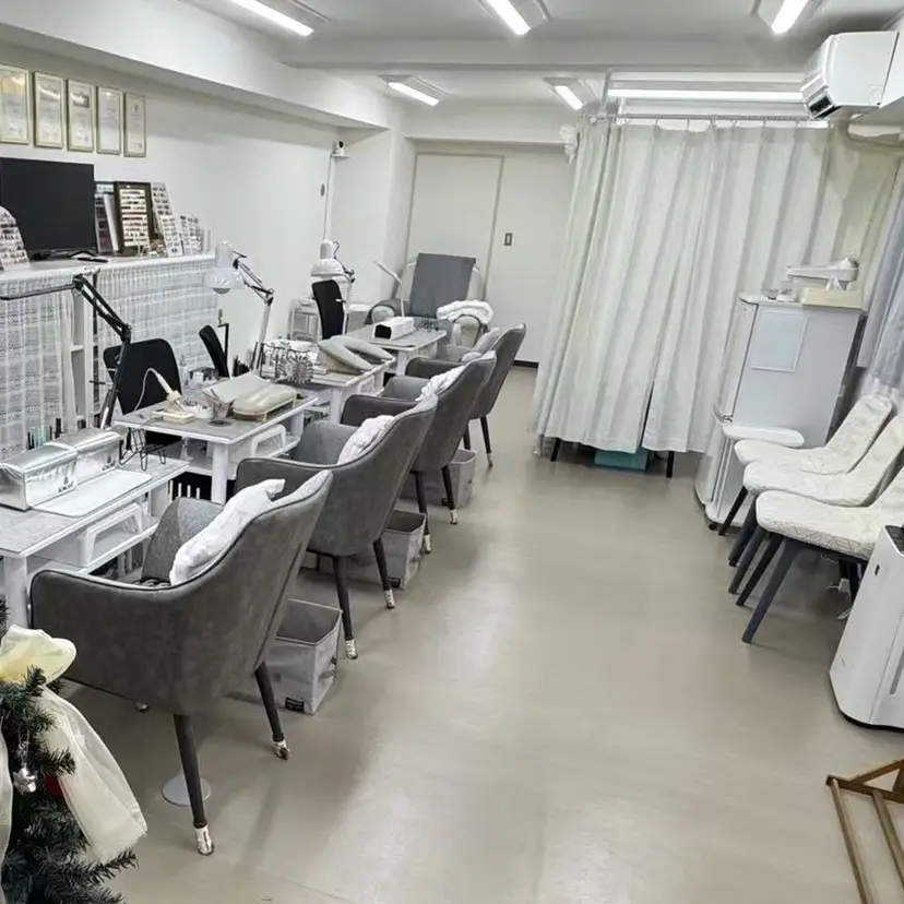 Merci ネイルサロンの掲載