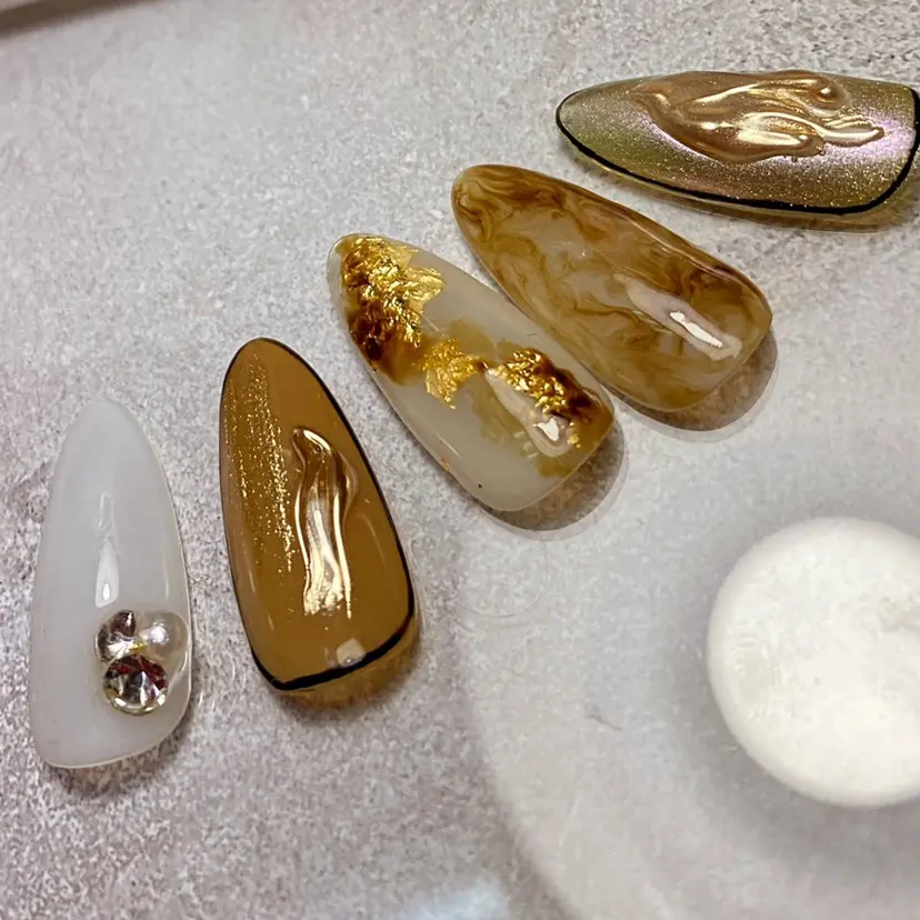 Bavardage Nailの掲載