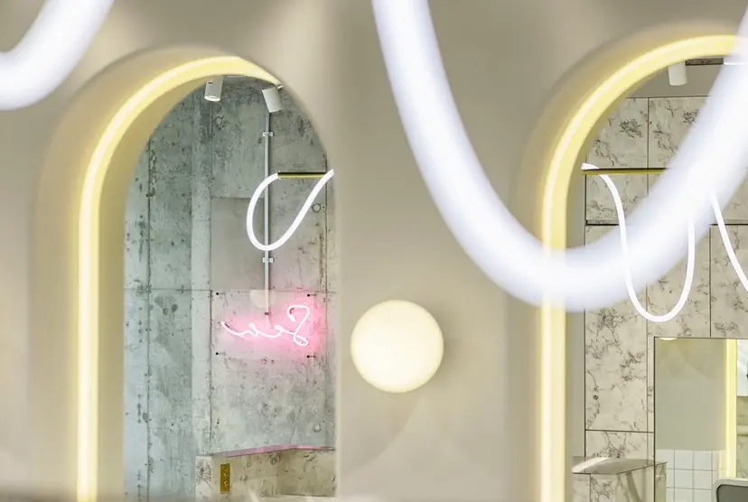 新宿/韓国風レイヤー /艶カラーRionaの掲載