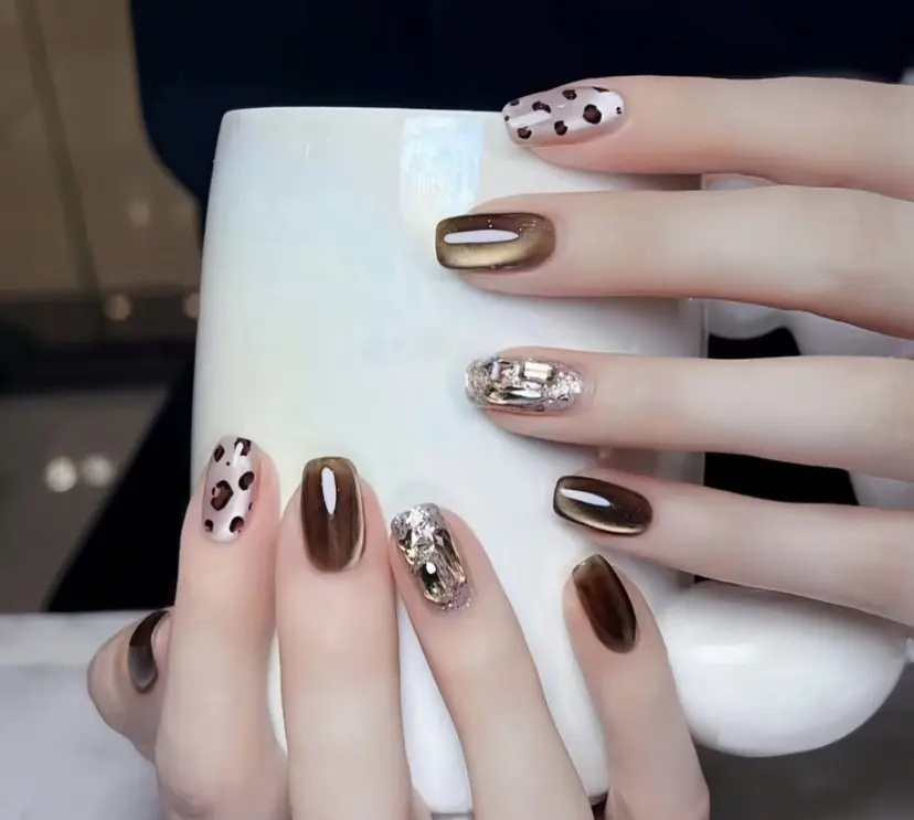 ゆか 極上ネイルの掲載