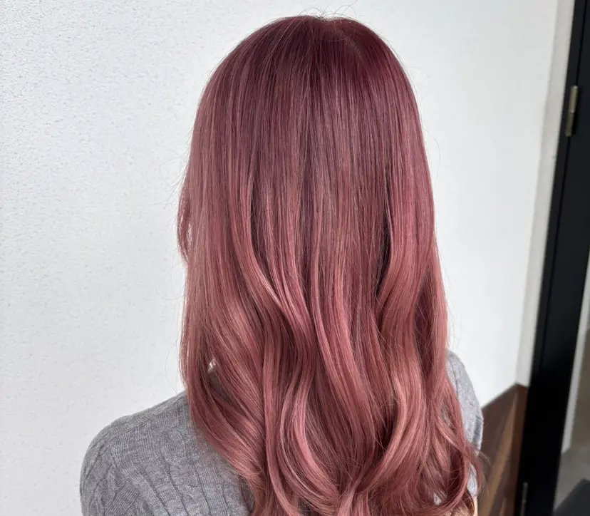 あいか🌷韓国ヘア/ 艶髪/ハイトーンの掲載