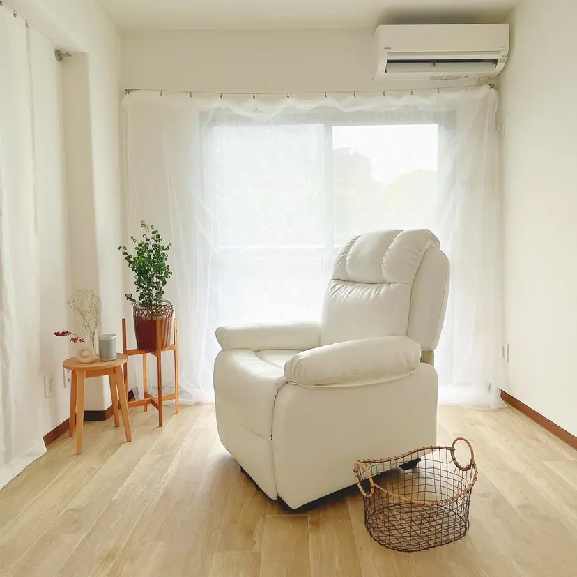 伴野 奈月の掲載