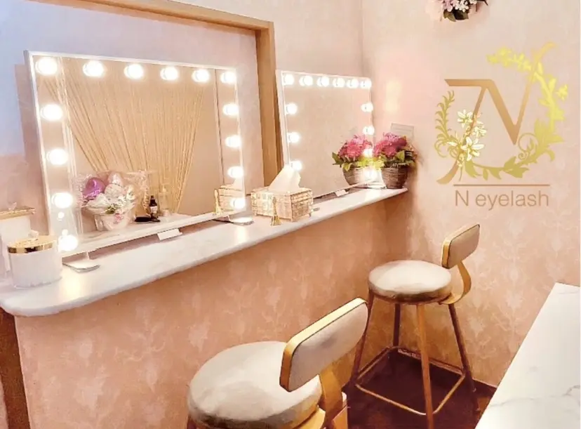 N eyelash hanaꕤの掲載