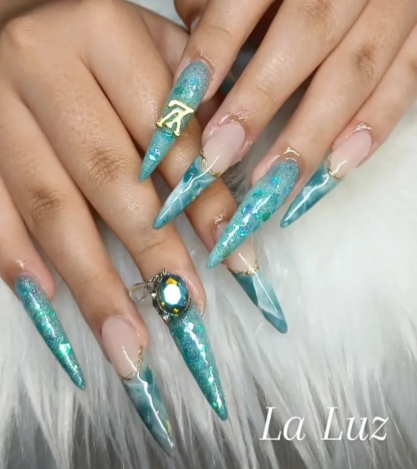 小川 真里奈の掲載