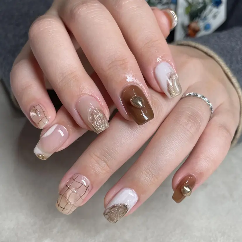 GIGI AYA🦋の掲載