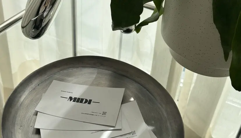 eyesalon MIDIの掲載