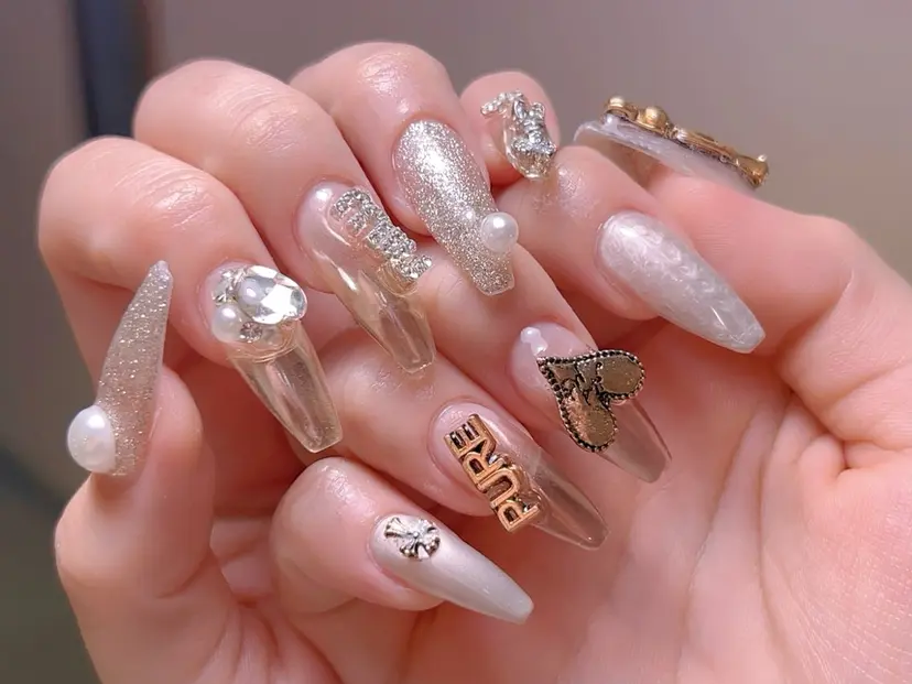 【長さ出し】 IRIS NAILの掲載