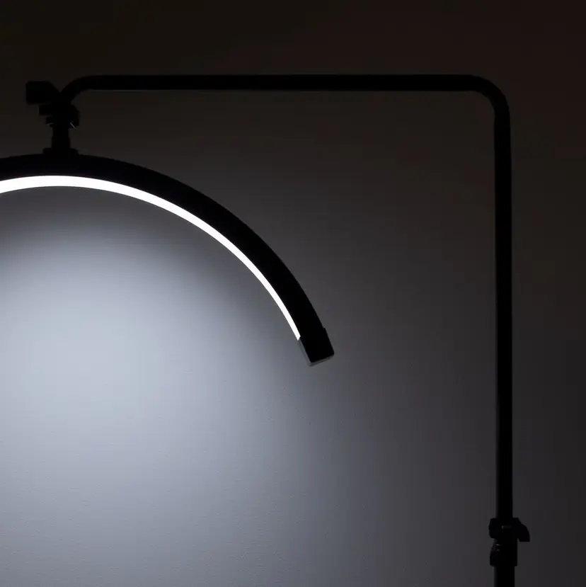 HIME/ お顔に馴染む自然な眉の掲載