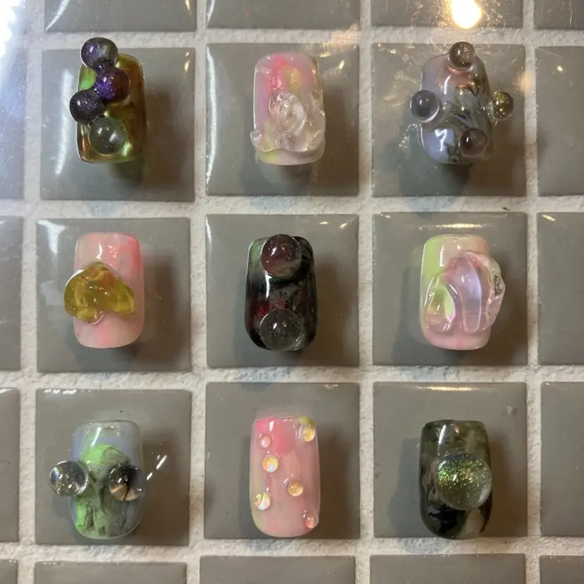 ennarilina エンナリリーナネイルの掲載