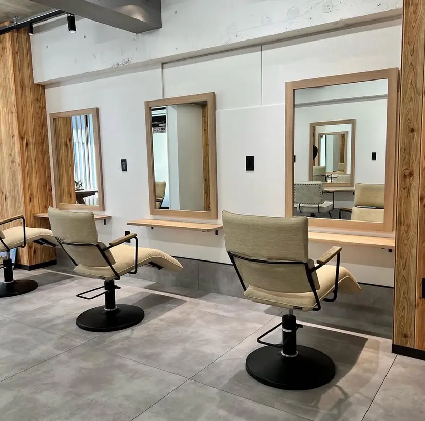 AOI ハイトーン/ボブの掲載