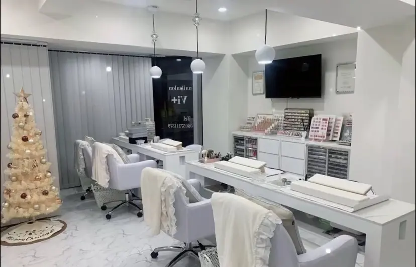 nailsalon vi+新人LiLiの掲載