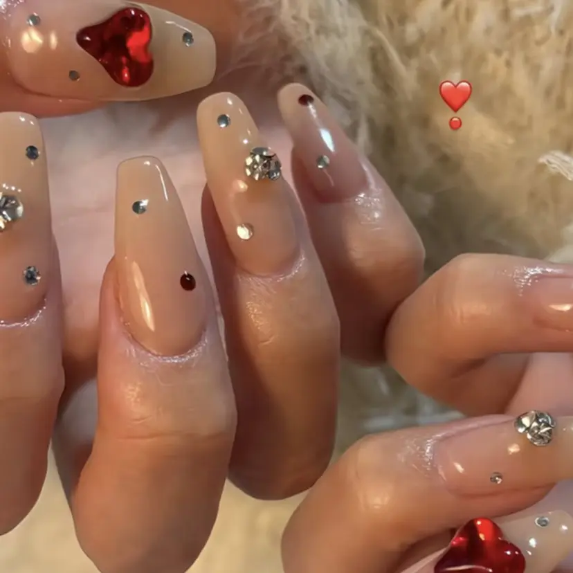 BROWS/ NAILSの掲載